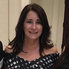 Quartz vs Quartzite: Which is Better for Your Kitchen? We're torn between  quartz and quartzite for our kitchen countertops,