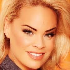 Tamara Wall's Instagram, Twitter & Facebook