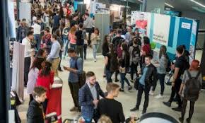 Ştiri → targ de cariere. Ziua De Cluj Articole Despre Targul De Cariere