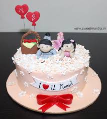 The floral cake design for wife birthday can be a hit choice now in terms of cakes and design. Love Couple Valentine Theme Customized Cake With Flowers Cake For Husband Birthday Cake For Wife Birthday Cake For Boyfriend