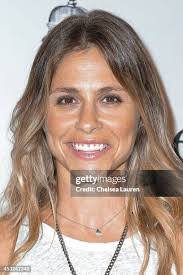 Erin Ryder's Instagram, Twitter & Facebook