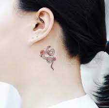 A great tattoo if you have a lot of respect for knights. 43 Bold And Badass Snake Tattoo Ideas For Women Stayglam