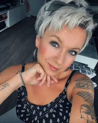 What do you think about hairstyles when ministering in dance?