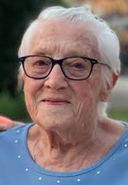 Jane Speakman's Instagram, Twitter & Facebook