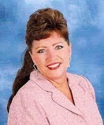 Deborah Bohanan's Instagram, Twitter & Facebook