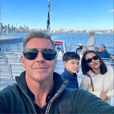 HAPPY 59th BIRTHDAY, SINGAPORE! As we celebrate our nation's birthday,  we're reminded of the beauty and resilience that makes Singapore our home.  Just like a well-designed space, our little red dot is