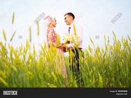 We help prospective muslim brides and grooms find their desired life partner for marriage. National Wedding Image Photo Free Trial Bigstock