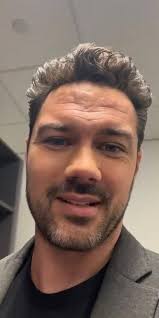 Thanks for letting me in guys, I dont yet have a PVM but i am hopelessly in  love with my old Philips CRT. Does up to 1080i and has a built in