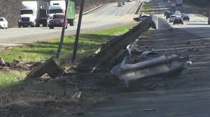 The lamar county tag & title office, located in vernon, al, is a government agency that issues driver's licenses and offers other motor vehicle services. Possible Mobile Meth Lab In Lamar County Traffic Accident 41nbc News Wmgt Dt