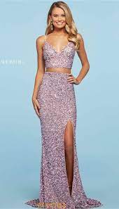 A red prom dress is perfect if you are looking for a sensual and passionate look, while gold and silver are always a good idea when it comes to party outfits. Prom Dresses 2021 Unique Prom Gowns Peaches Boutique