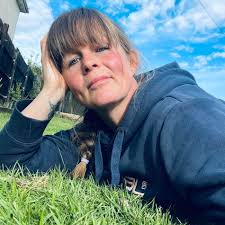 Following the trend! Please help name my rooster statue! If it helps at all  my house hen is named Groot. Edited to add Banana 36F size 9