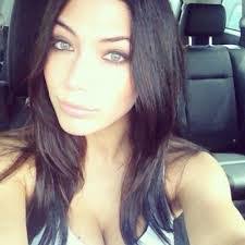 Renae Murray's Instagram, Twitter & Facebook