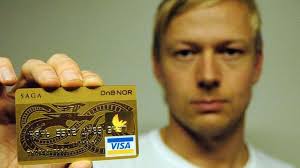 Svindler tappet Morks konto