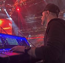 allen heath dlive supports george strait at nrg stadium