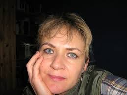 Anne Bussiere's Instagram, Twitter & Facebook