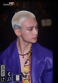 Stray Kids Fan: Child's Cute Reaction to Versace Cologne