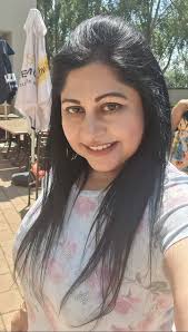 Wishing Happy Birthday to Viv in Coolum HeARTs Inc