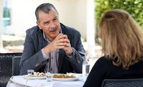 Maybe you would like to learn more about one of these? Stayros 8eodwrakhs Sthn K H Politikh Htan Gia Mena 8hteia H Ka8hmerinh