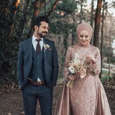 صور عرايس محجبات جميلة جدا اشيك وارق عرايس 2021 In 2021 Dresses Image Fashion