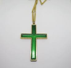 Big Bold Green Cross Necklace 3 5 Inch Green Guilloche Enamel Etsy Gold Texture Enamel Cross Vintage Jewelry Box