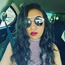 LaQuisha Smith (mrsnaturallyurs)