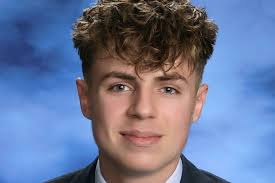 High School Senior Dies in Crash After Hitting Tree During Lunch Break