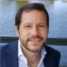 It's a wrap. After 4 years, 1 month and some change, today I'm stepping  down as Chief Business Officer at Wallbox Chargers and move into a  transitory advisor role to assure a