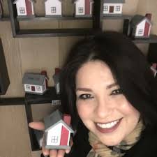 Inez Ramirez (@inezcreditos)