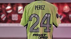 Compra en la tienda para danzon.es. River Plate La Camiseta De Arquero De Enzo Perez Ya Esta En El Museo River As Argentina