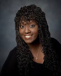 Kandy Woods's Instagram, Twitter & Facebook