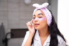 How Long To Leave Eye Masks On For Dark Circles And Puffiness