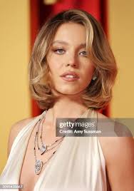 432 Amy Sweeney Photos & High Res Pictures