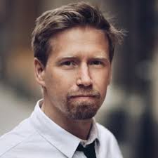 Daniel Kangas (@DanielKangasSE)