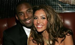 For all of my pretty and all of my ugly too i'd love to see me from your point of view ❤️. La Historia De Amor De Vanessa Y Kobe Bryant Foto 1