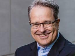 By martin · feb 18, 2019. Ey Startup Stephan Hofmann