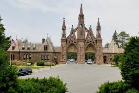 10 Fascinating Graveyards You Must See Listverse Greenwood Cemetery Greenwood Cemetery Brooklyn New York Cemetery