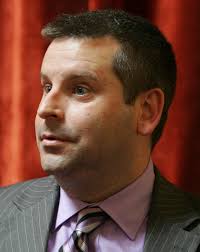 Empty seats, scant queries