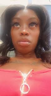 Ebony Yarbrough's Instagram, Twitter & Facebook