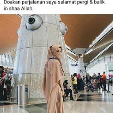 Bekas isteri pencetus ummah abu sufyan mendedahkan di instagram bahawa lelaki itu curang dan menceraikannya untuk berkahwin dengan seorang ibu tunggal bernama hana azraa. Hiburan Pencetus Ummah Abu Akui Kenyataan Bekas Isteri Enggan Besarkan Hal Cerai