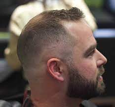 Coupe de cheveux homme degarni 2014. 1001 Idees Coupe De Cheveux Homme Degarni Finir En Beaute Coiffure Homme Calvitie Coupe Cheveux Homme Cheveux Homme