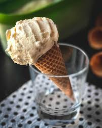 A no machine ice cream recipe without the condensed milk! No Churn Creamy Eggless Vanilla Ice Cream Simmer To Slimmer