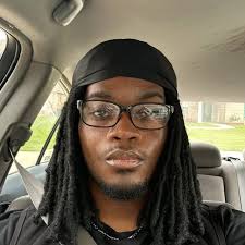 Nggas really be waking up like “let's stand by the store”