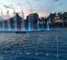 Fantanile Din PiaÈ›a Unirii Din BucureÈ™ti Sunt De Record Mondial