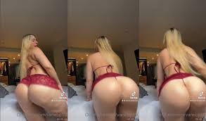 Tiktoker Vanessa Bohorquez Rebolando Rabão Com Calcinha Atolada Na Buceta -  Cnn Amador