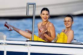 The two were recently spotted together in new york rocking two very different — but equally cool — approaches to early winter fashion. Kendall Jenner Posts Video Of Herself Kissing Bella Hadid On Model S Birthday People Com