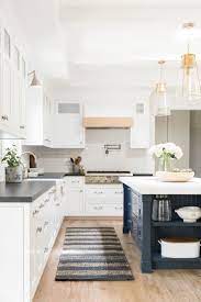 Maybe you would like to learn more about one of these? 75 White Kitchen Cabinet Makeover Design Ideas Cabinet Design Ideas Kitchen Makeover W Kitchen Remodel Small Interior Design Kitchen Home Decor Kitchen