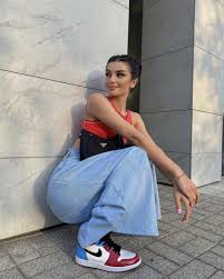1,390 likes · 13 talking about this. Dina Saeva Rasskazala O Svoyom Tiktok Hause Muzyka Pervogo