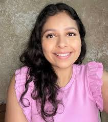 Sierra Knight's Instagram, Twitter & Facebook