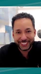 Dan Duval's Instagram, Twitter & Facebook