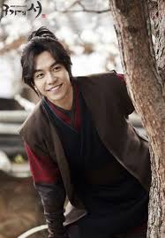 Lee seung gi is a south korean actor, singer, host, and entertainer. Pin By Sarah Golden On Korean Drama Kdrama Kpop Gu Family Book Lee Seung Gi Gu Family Books